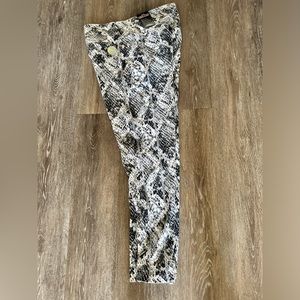 Victoria Secret Pink Ultimate high waist leggings size large